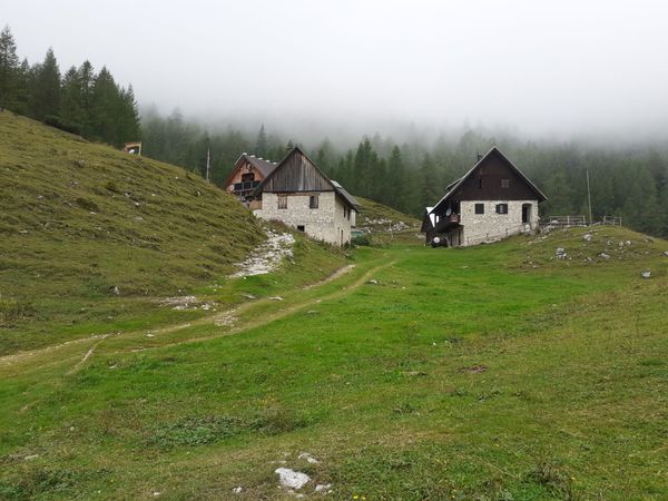 Blejska koča na Lipanci